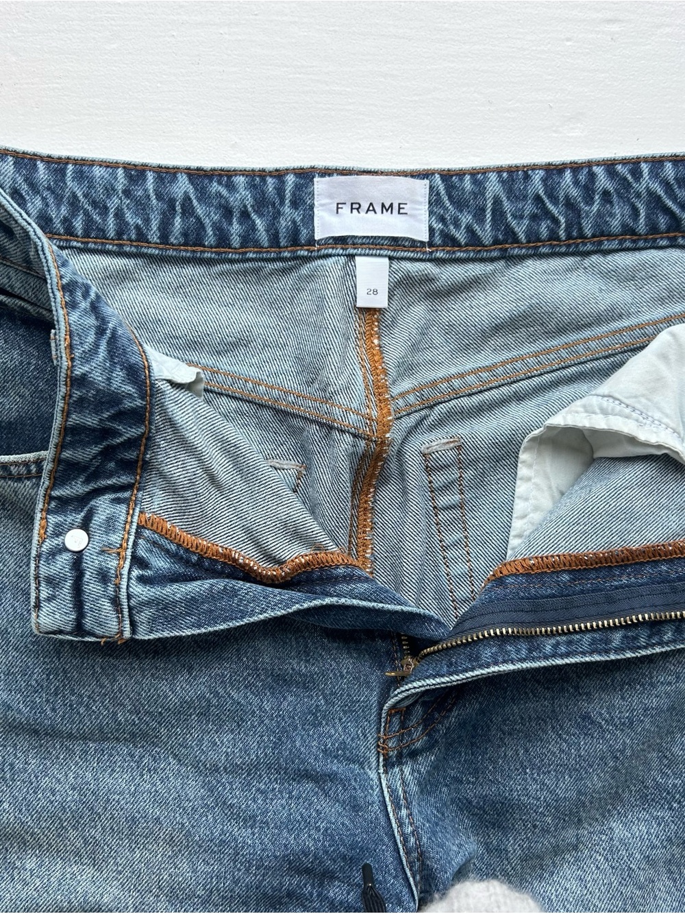 Frame Denim Women’s Mid/Light Blue High Rise Barrel